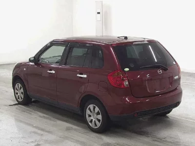 Mazda VERISA