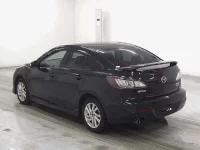 Mazda AXELA лот № 4061 оценка 3.5  с аукциона в Японии 1