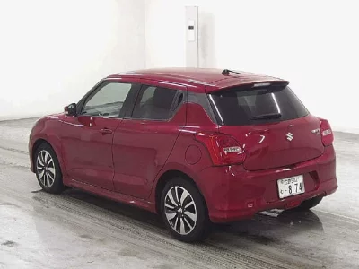 Suzuki SWIFT  с аукциона в Японии