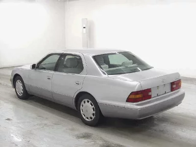 Toyota CELSIOR  с аукциона в Японии