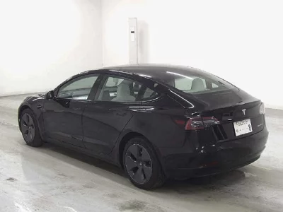 Tesla MODEL3