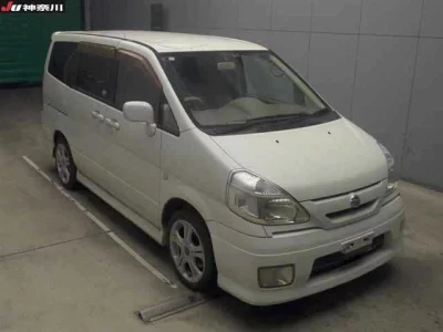 Nissan SERENA  с аукциона в Японии