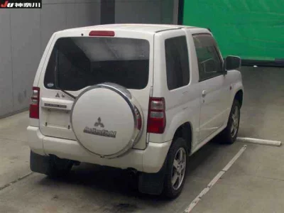 Mitsubishi PAJERO MINI