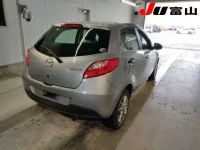 Mazda DEMIO лот № 3002 оценка 3.5  с аукциона в Японии 4