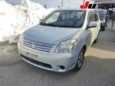 Toyota RAUM