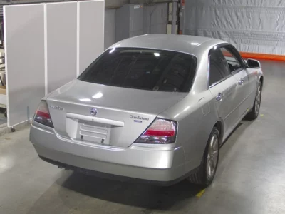 Nissan GLORIA  с аукциона в Японии