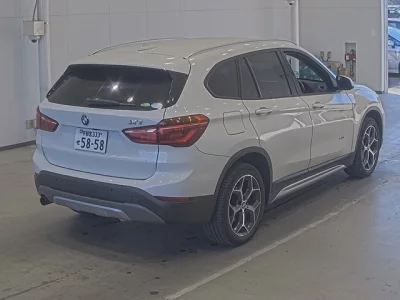 BMW X1  с аукциона в Японии