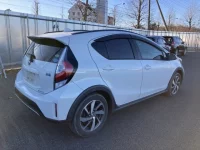 Toyota AQUA лот № 707 оценка 3.5  с аукциона в Японии 1