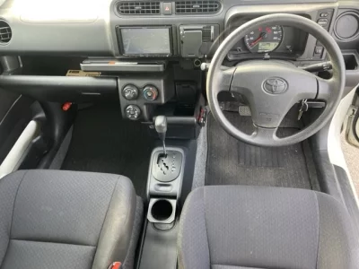 Toyota PROBOX  с аукциона в Японии