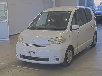Toyota PORTE