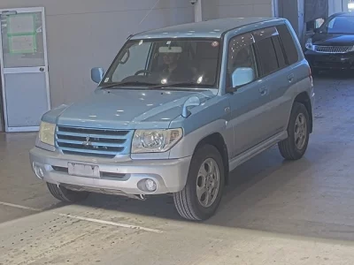 Mitsubishi PAJERO IO  с аукциона в Японии