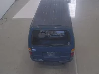 Toyota HIACE VAN лот № 1440 оценка 3.5  с аукциона в Японии 2