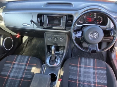 Volkswagen THE BEETLE
