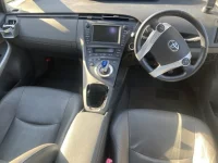 Toyota Prius лот № 2203 оценка 0  с аукциона в Японии 2