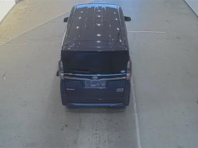 Nissan ROOX  с аукциона в Японии