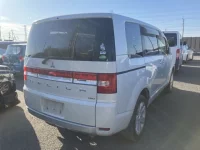 Mitsubishi DELICA D5 лот № 2204 оценка 0  с аукциона в Японии 1