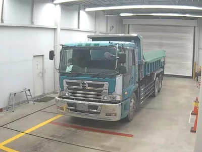 Hino TRUCK
