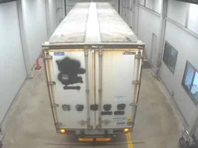 Isuzu TRUCK  с аукциона в Японии