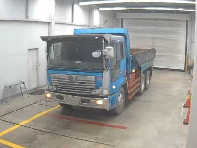 Hino TRUCK