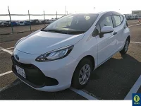 Toyota AQUA лот № 1 оценка R  с аукциона в Японии 1