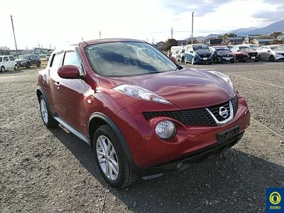 Nissan JUKE  с аукциона в Японии