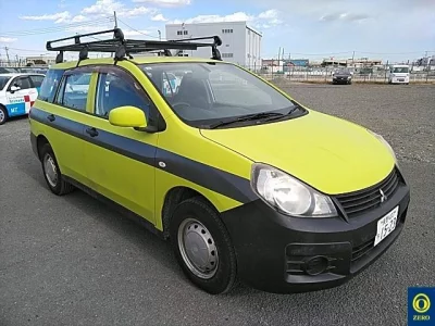 Mitsubishi LANCER VAN  с аукциона в Японии