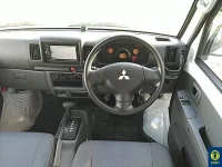 Mitsubishi MINICAB MIEV лот № 62 оценка 3  с аукциона в Японии 4