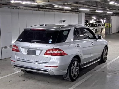 Mercedes-Benz ML CLASS