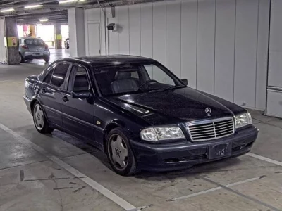 Mercedes-Benz C CLASS  с аукциона в Японии
