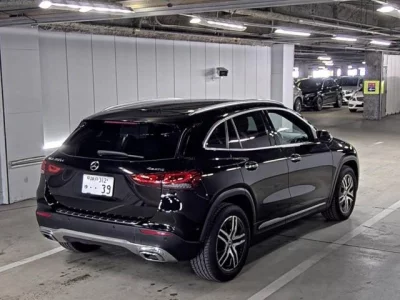 Mercedes-Benz GLA CLASS