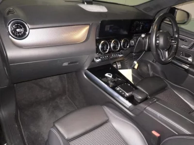 Mercedes-Benz GLA CLASS