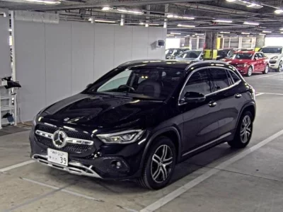Mercedes-Benz GLA CLASS
