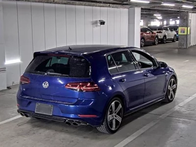 Volkswagen GOLF  с аукциона в Японии