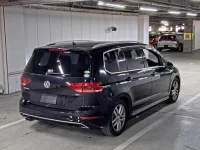 Volkswagen GOLF TOURAN лот № 52 оценка 3.5  с аукциона в Японии 1