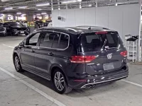 Volkswagen GOLF TOURAN лот № 52 оценка 3.5  с аукциона в Японии 4