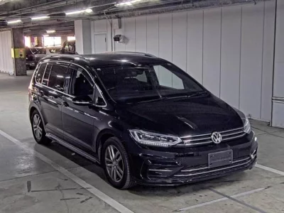 Volkswagen GOLF TOURAN