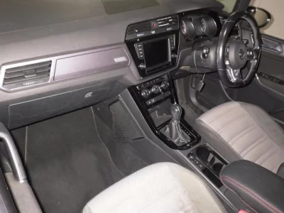 Volkswagen GOLF TOURAN