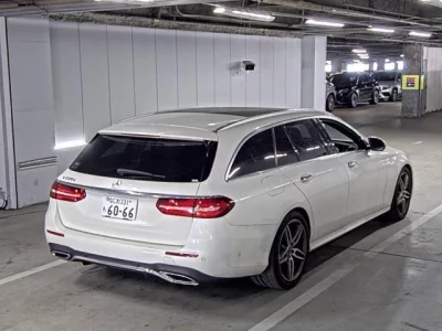 Mercedes-Benz E CLASS WAGON