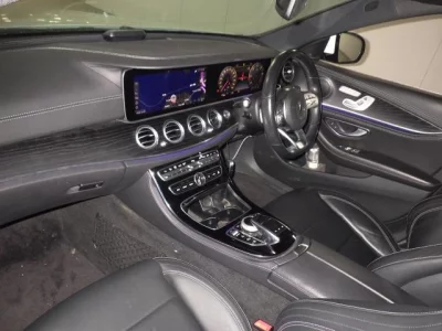 Mercedes-Benz E CLASS WAGON