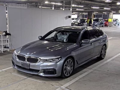 BMW 5-Series  с аукциона в Японии