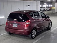 Mercedes-Benz A CLASS лот № 817 оценка 3.5  с аукциона в Японии 1