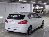 BMW 2-Series лот № 168 оценка R  с аукциона в Японии 1