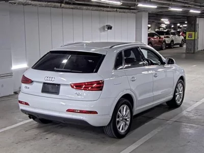 Audi Q3  с аукциона в Японии