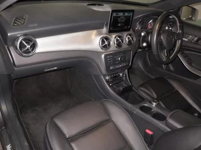 Mercedes-Benz GLA CLASS