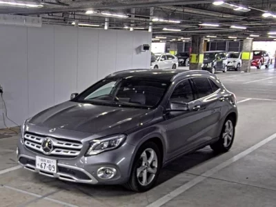 Mercedes-Benz GLA CLASS