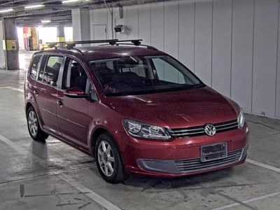 Volkswagen GOLF TOURAN