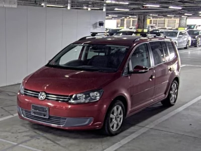 Volkswagen GOLF TOURAN