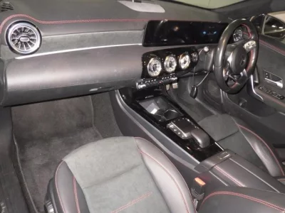 Mercedes-Benz CLA CLASS