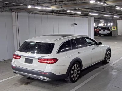 Mercedes-Benz E CLASS WAGON