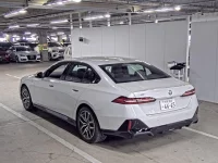 BMW 5-Series лот № 199 оценка 4.5  с аукциона в Японии 4